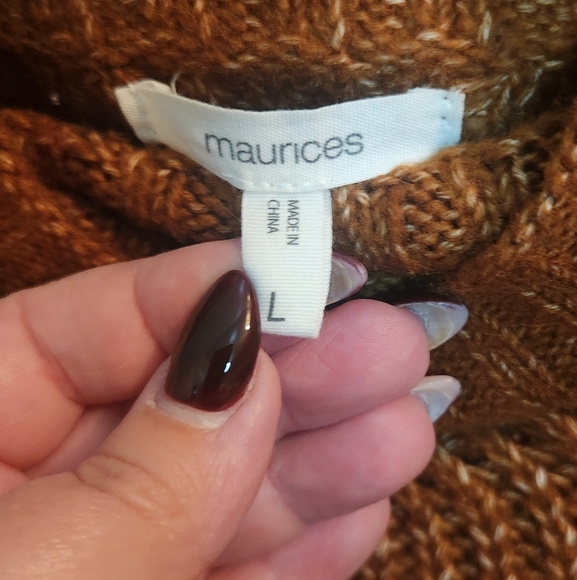 maurices- Bourbon mock neck sweater - Picture 7 of 8